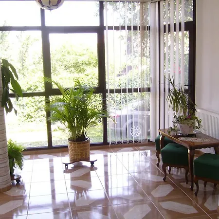 Bed & Breakfast Csaki Vendeghaz
